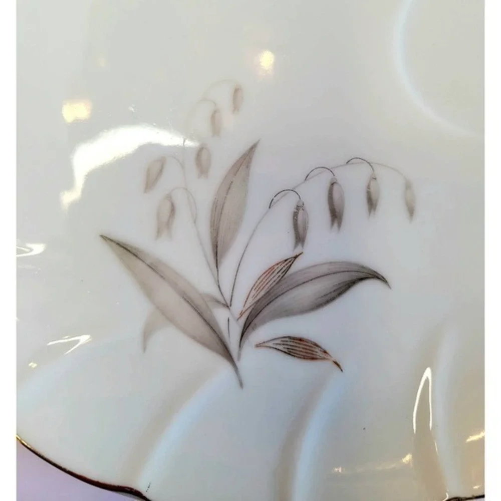 HP Vintage 60s Kaysons Golden Rhapsody Gold Band Wheat Plate Cup set‎